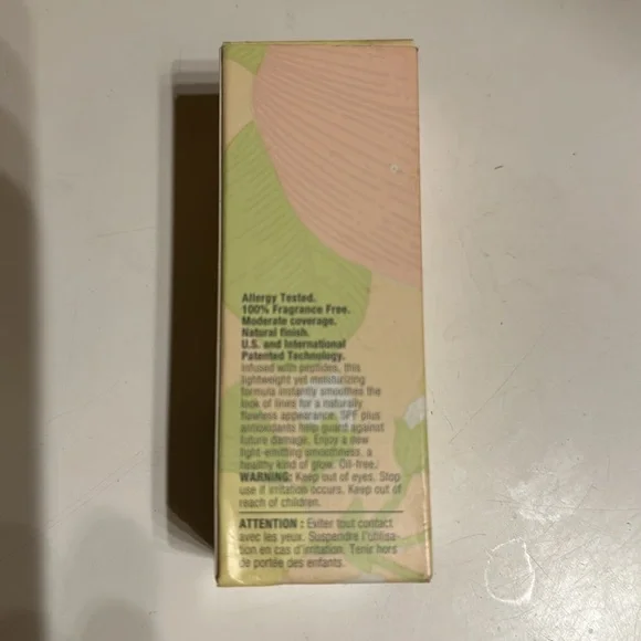 Clinique repair wear laser focus all smooth makeup SPF 15 shade 06 NIB